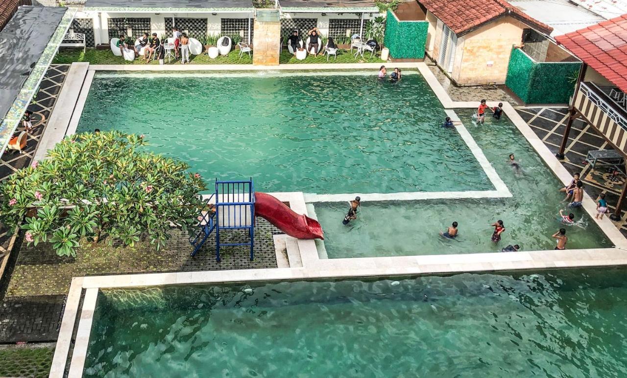 Grand Madani Hotel Mataram Eksteriør bilde
