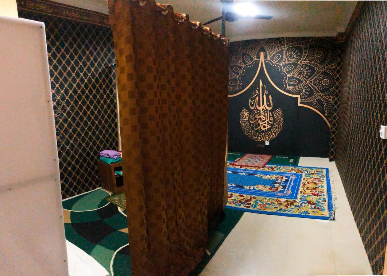 Grand Madani Hotel Mataram Eksteriør bilde