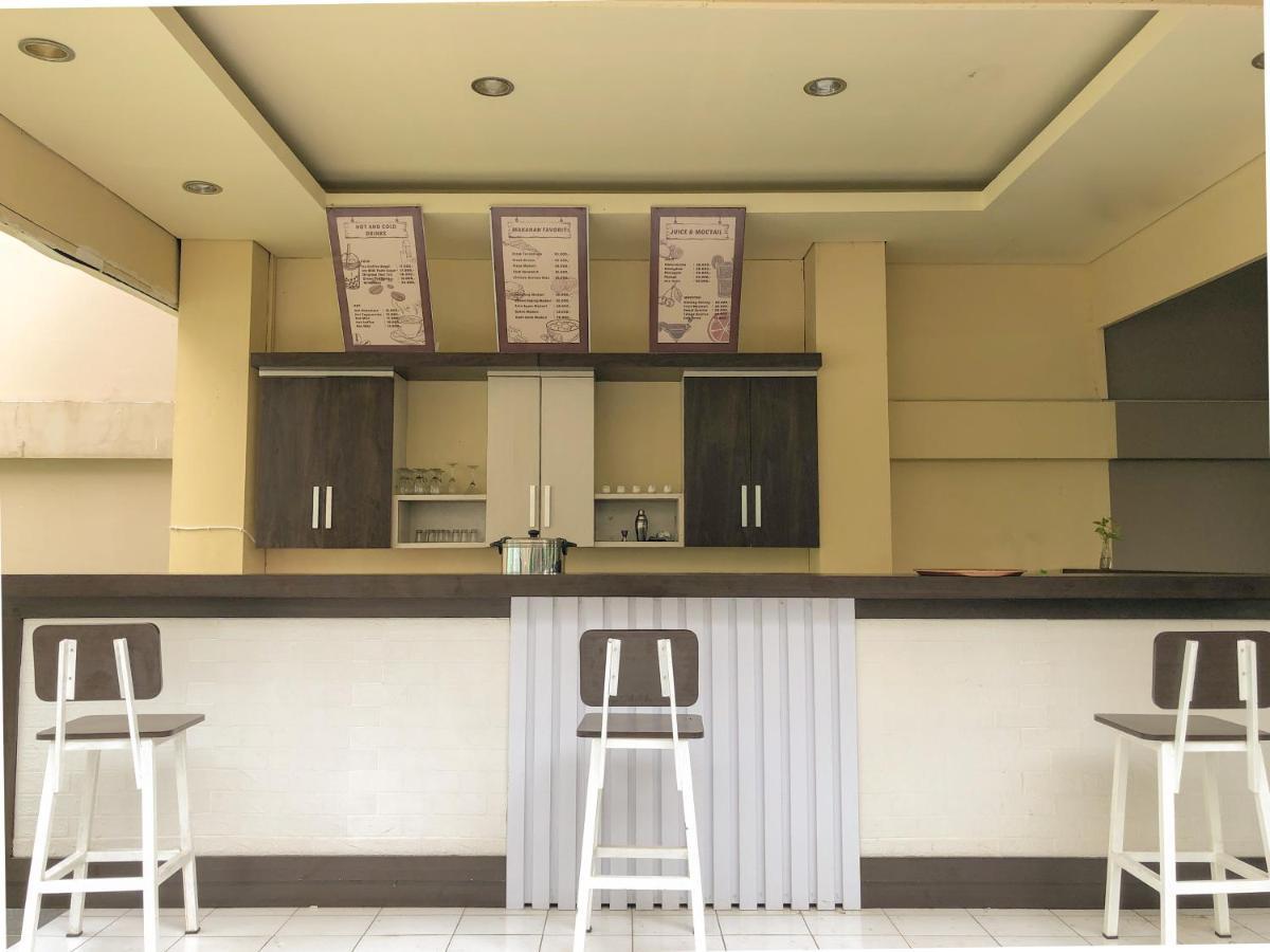 Grand Madani Hotel Mataram Eksteriør bilde