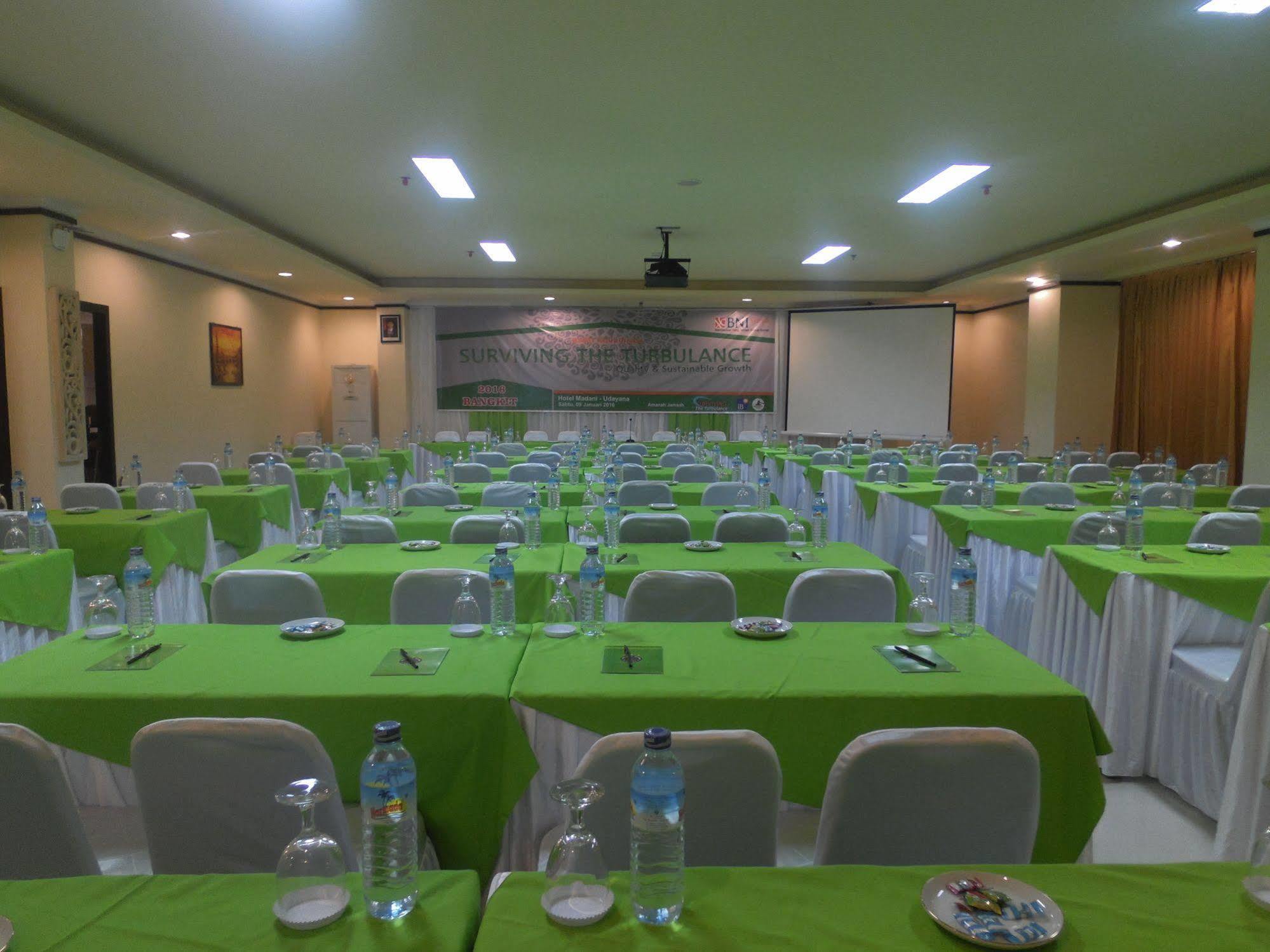 Grand Madani Hotel Mataram Eksteriør bilde