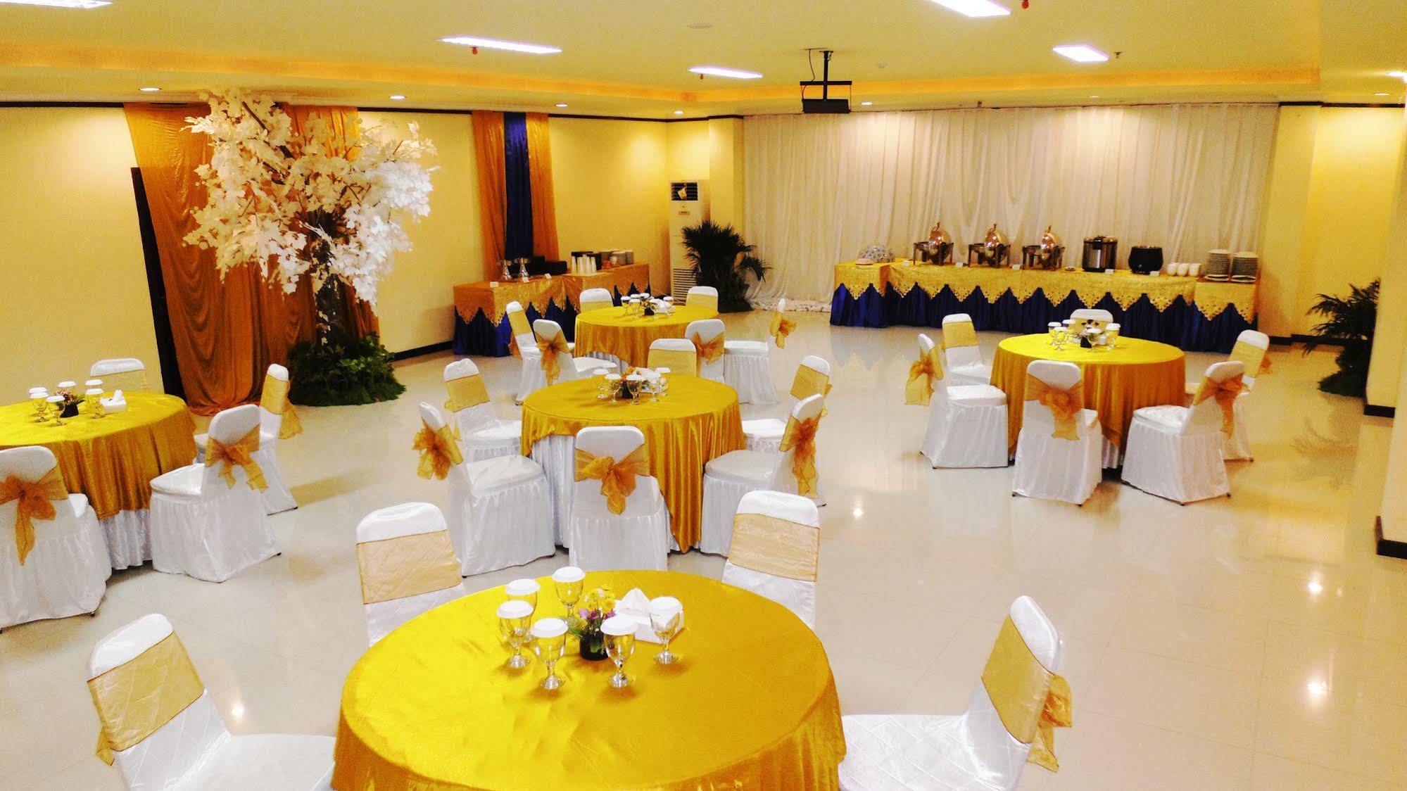 Grand Madani Hotel Mataram Eksteriør bilde