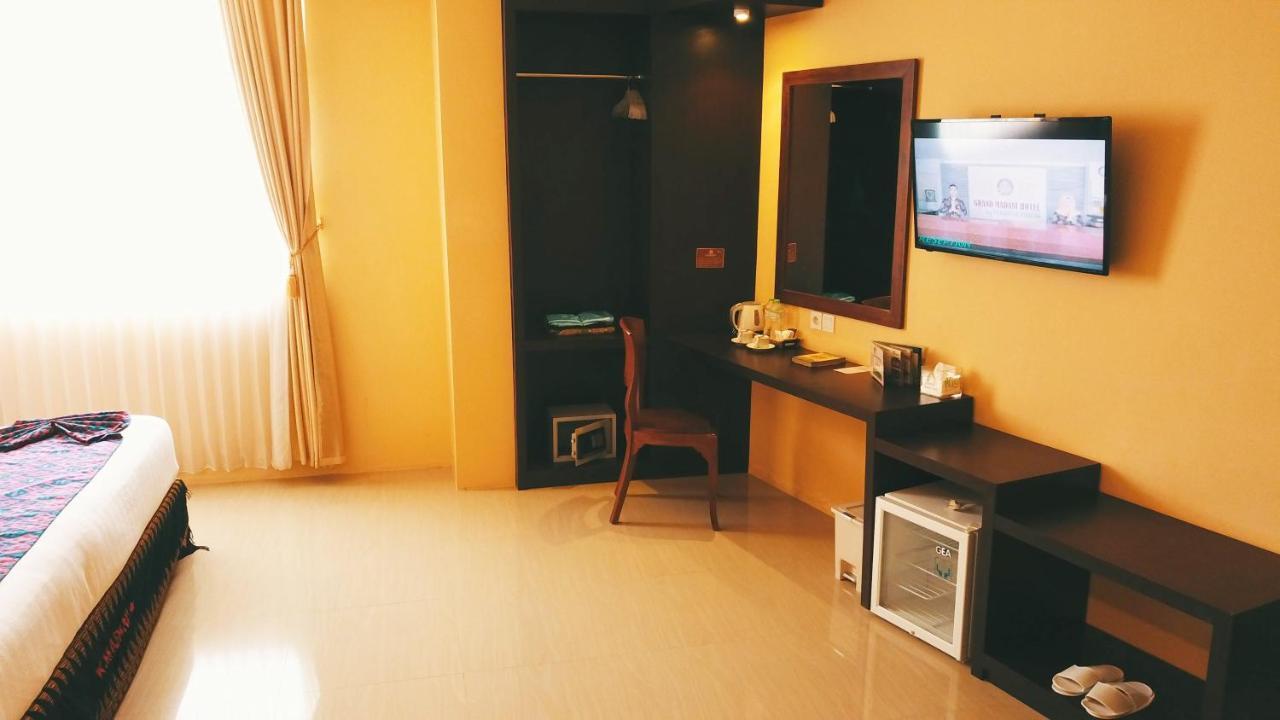 Grand Madani Hotel Mataram Eksteriør bilde